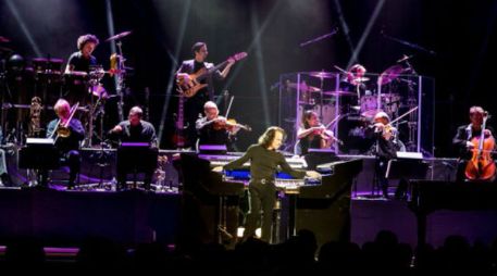 Las giras del pianista se ubican en la lista de los 10 mejores conciertos del año. TWITTER / @Yanni