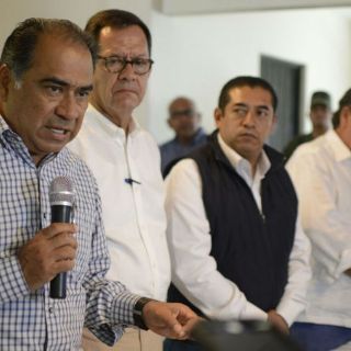 Se reúnen con familiares de desaparecidos de Chilapa