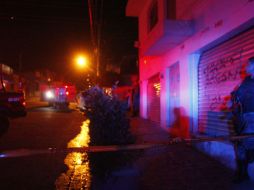 Vecinos dicen que los delincuentes se metieron a la casa mientras los moradores dormían; después prendieron fuego. EL INFORMADOR / ARCHIVO