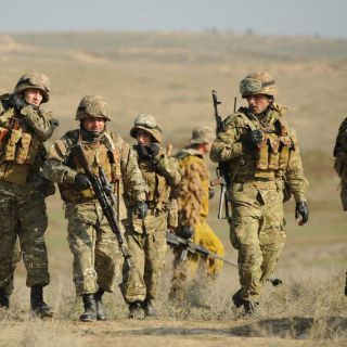 Estallan choques entre armenios y azerbaiyanos en Nagorno Karabaj