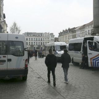 Aeropuerto de Bruselas reinicia su actividad de forma parcial