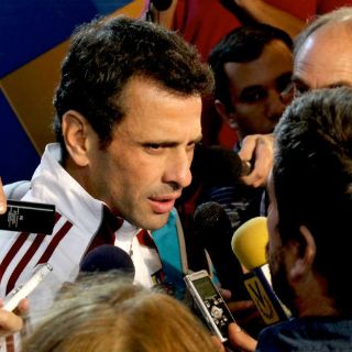 Capriles avanza en intento de revocación de Maduro