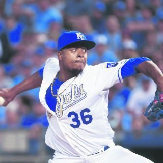 El campeón sufre pero gana