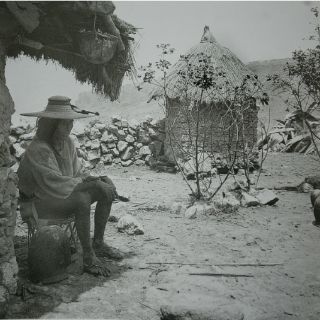 Exhiben fotografías tomadas por el explorador Carl Lumholtz