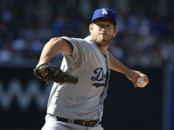 Clayton Kershaw maniató a los bateadores de los Padres, al sólo permitir un hit en siete episodios. AFP / D. Poroy