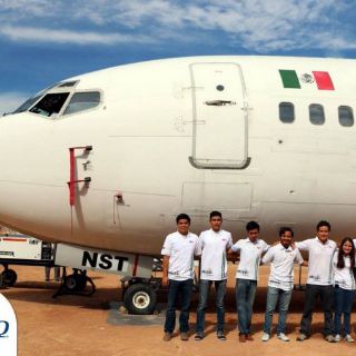 Alumnos de la UNAQ participarán en competencia de la NASA