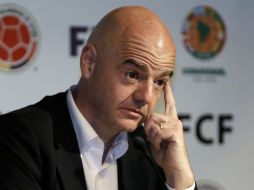 Infantino era entonces director asuntos jurídicos de la UEFA, un puesto que ocupó antes de convertirse en secretario general. AP / ARCHIVO