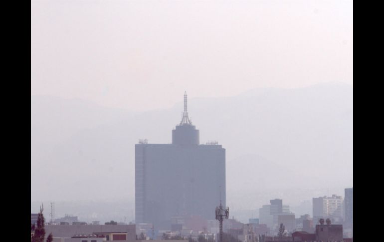 El doble ''Hoy No Circula'' es por ''un asunto de salud, no podemos regatear la salud por popularidad'', asevera Patricia Mercado. NTX / N. Tavira