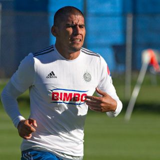 Carlos Salcido, humilde ante buena racha