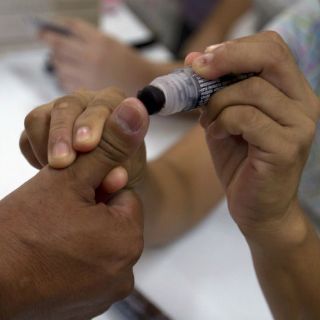 Analizan bajar edad para votar en Ciudad de México