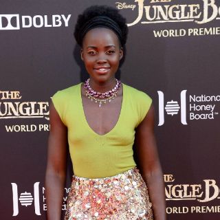 Lupita Nyong'o sigue disfrutando triunfo en los Oscar