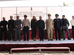 Durante el homenaje se develó una placa en honor a los elementos caídos. ESPECIAL / Fiscalía