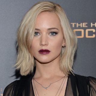 Jennifer Lawrence revela que vomitó frente a otra famosa