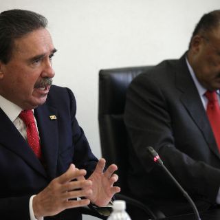Emilio Gamboa respalda trabajo de la PGR en Iguala