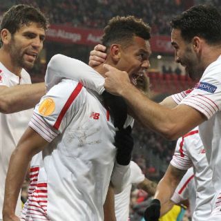 El Sevilla remonta ante el Athletic