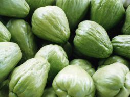 Recomiendan tomar agua natural e incluir más verduras en la alimentación. EL INFORMADOR / ARCHIVO