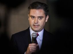 Explicó que con la reforma educativa los maestros sólo dependerán de sus conocimientos para mejorar sus condiciones salariales. SUN / ARCHIVO