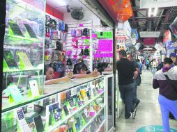 Son 188 locatarios de la Plaza de la Tecnología los que tienen adeudo en el refrendo de su licencia para operar. EL INFORMADOR / E. Barrera