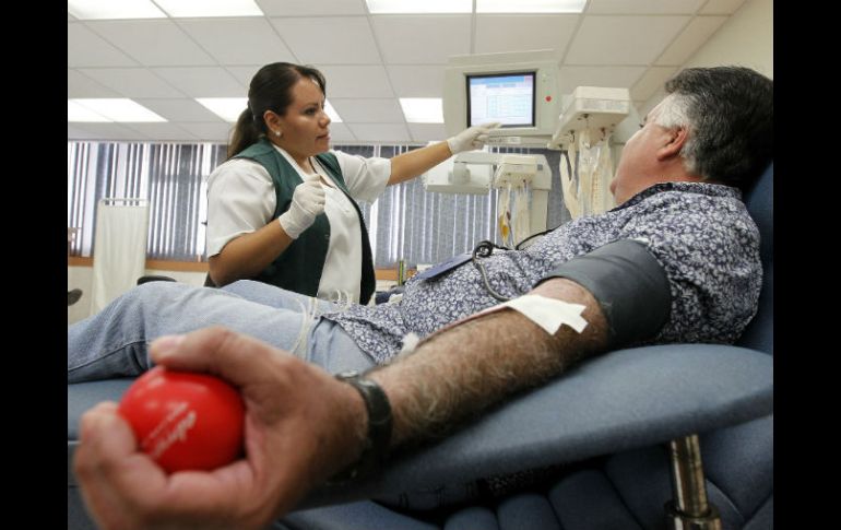 A pesar de la baja en donaciones, el CETS no tuvo problemas para abastecer de sangre a los hospitales públicos que lo necesitaron. EL INFORMADOR / ARCHIVO