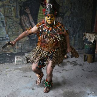 Bodas con rituales mayas atraen a parejas de todo el mundo