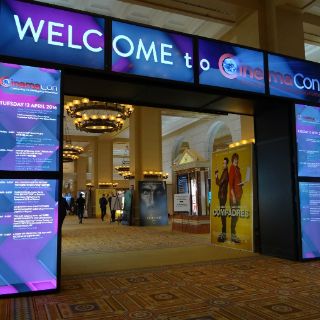 CinemaCon inicia con rechazo a estrenos simultáneos en cine e internet