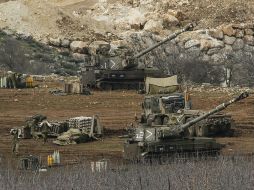 Tras el impacto de los morteros, soldados turcos bombardearon el lugar desde el que se dispararon. EFE /