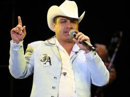 Dice estar orgulloso de contar entre sus amistades con gobernadores. SUN / ARCHIVO