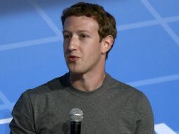 Apuesta, a futuro, por la creación de inteligencia artificial, capaz de salvar la vida de las personas. AP / ARCHIVO