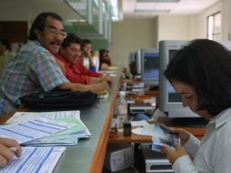 Padrón y Licencias informó que a la fecha se han recibido 27 mil 352 refrendos. EL INFORMADOR / ARCHIVO