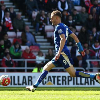 Leicester acapara terna a futbolista del año en la Premier