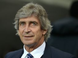 Manuel Pellegrini indica que nunca entendió las críticas por el rendimiento del Manchester City en Champions. AFP / O. Scarff