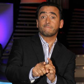 Adal y Van Rankin reciben severas críticas por beso