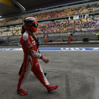 Raikkonen marca pauta en segundos libres