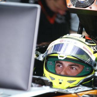 'Checo' tiene jornada laboriosa en Shangai