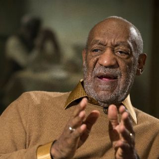 Cosby debe mostrar a su acusadora todos sus documentos