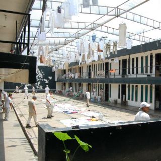 Tras informe de la CNDH remueven a la titular del Reclusorio Preventivo