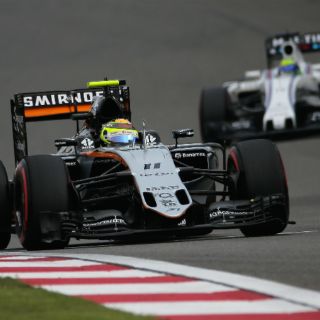 Satisface a Sergio Pérez el potencial de su coche