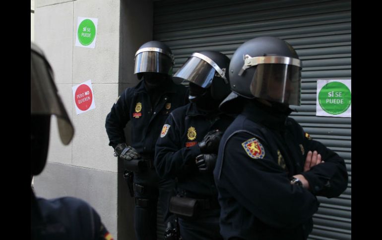 La máquina del fango se regodea con la exaltación de las pasiones de la ciudadanía. EFE / ARCHIVO
