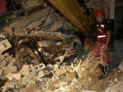 Un total de 241 profesionales de la salud se han movilizado al lugar. AP / D. Ochoa