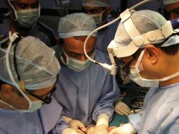 Sin embargo, le advierten al paciente que hay posibilidades de que el tumor vuelva a crecer. AP / ARCHIVO