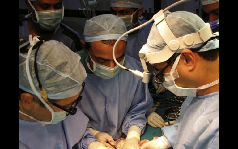 Sin embargo, le advierten al paciente que hay posibilidades de que el tumor vuelva a crecer. AP / ARCHIVO