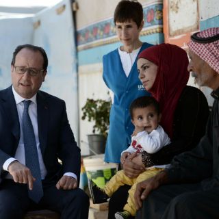 Francia acogerá a dos mil refugiados en 2017, según Hollande