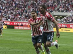 Pereira anotó de último momento en el Clásico Tapatío. EL INFORMADOR / R. Tamayo