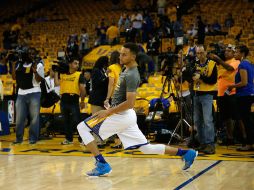 El vigente Jugador Más Valioso de la NBA se lastimó poco antes del descanso del primer tiempo el sábado. AFP / L. Cunningham