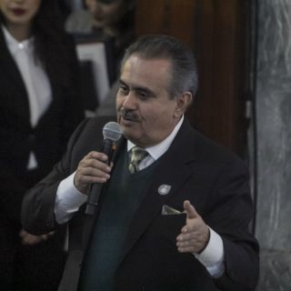 Dan de baja a más de 200 funcionarios en la Semov