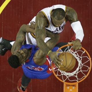 Cavaliers gana el segundo juego ante Pistons