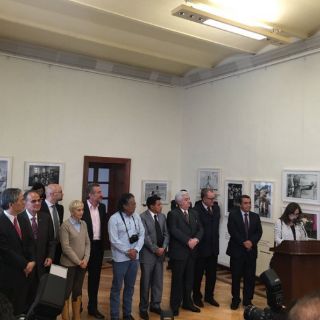 Fotos de explosiones en Guadalajara se exhiben en Palacio Municipal