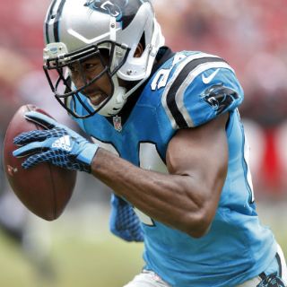 Pieles Rojas adquieren al esquinero Josh Norman