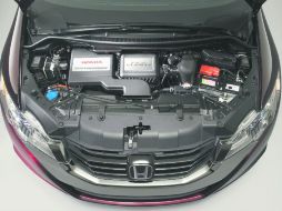 Se espera que esta versión llegue a Estados Unidos en 2017 con una variante hatchback de cinco asientos. ESPECIAL /