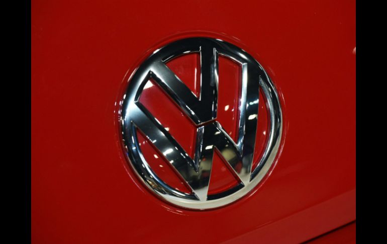 Autoridades realizaron la investigación a raíz del escándalo Volkswagen el pasado septiembre. AFP / ARCHIVO